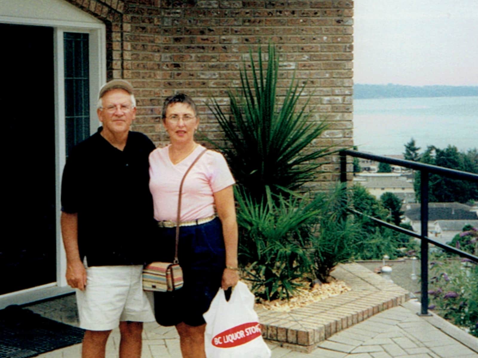 Claude g. & Vicki from Thunder Bay, Ontario, Canada