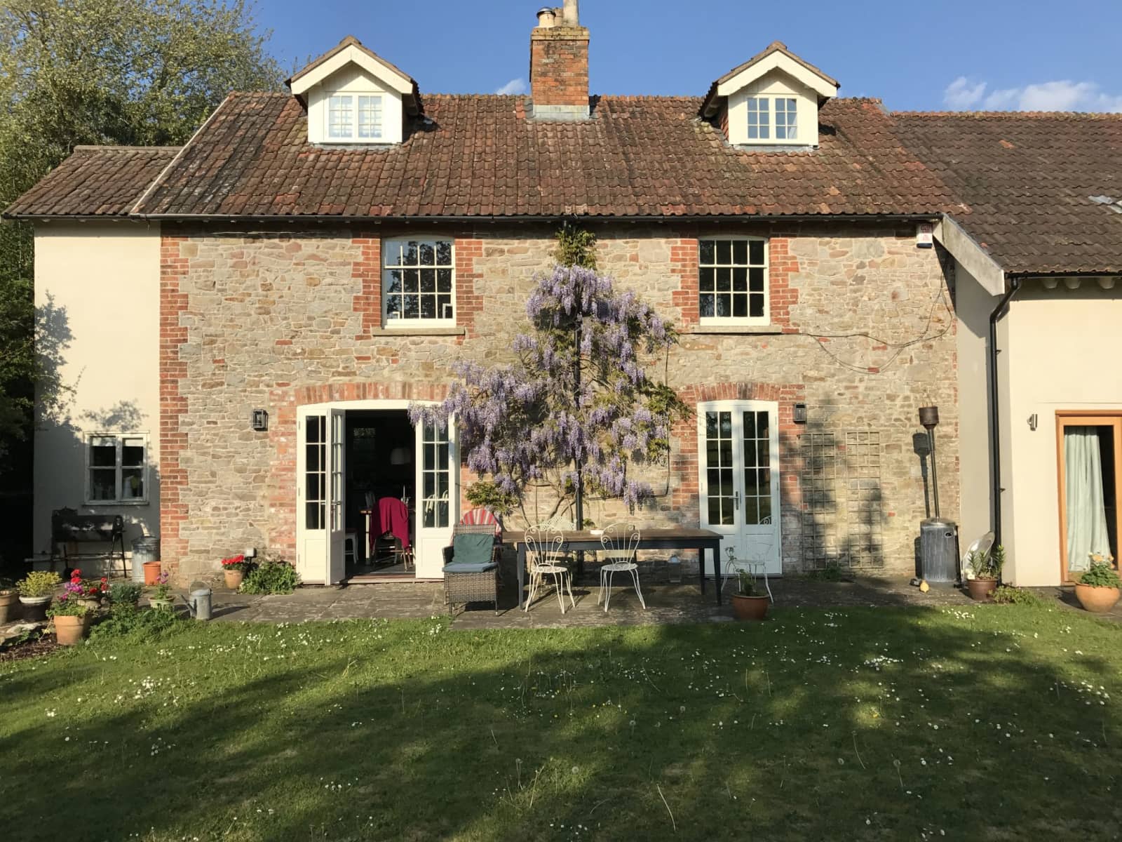 Housesitting assignment in Frome, United Kingdom