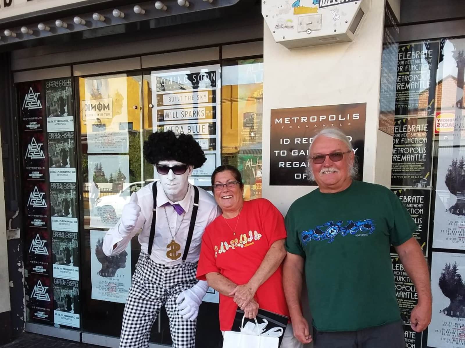 Sheila & Jerry from Chinook, Washington, United States