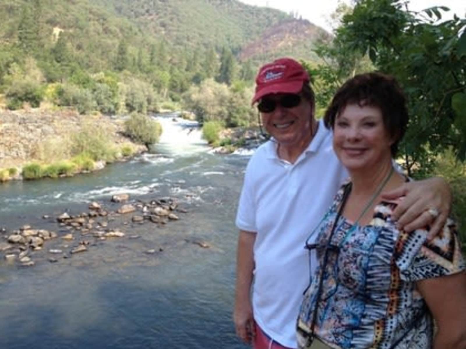 Bill & Joan from Chandler, Arizona, United States