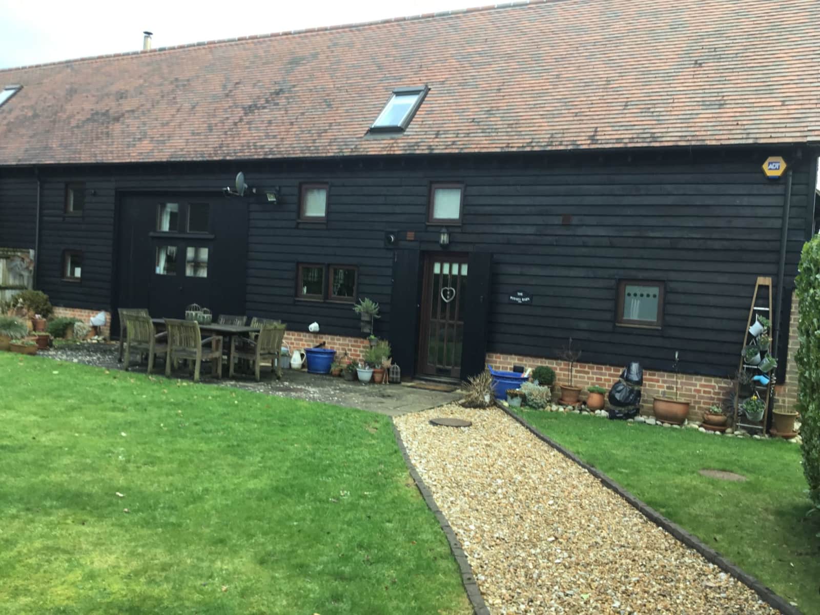 Housesitting assignment in Amersham, United Kingdom