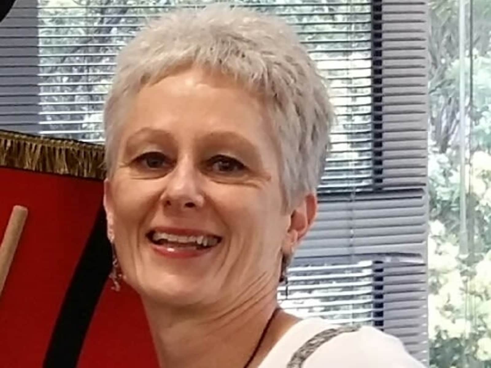 Rona from Wellington, New Zealand
