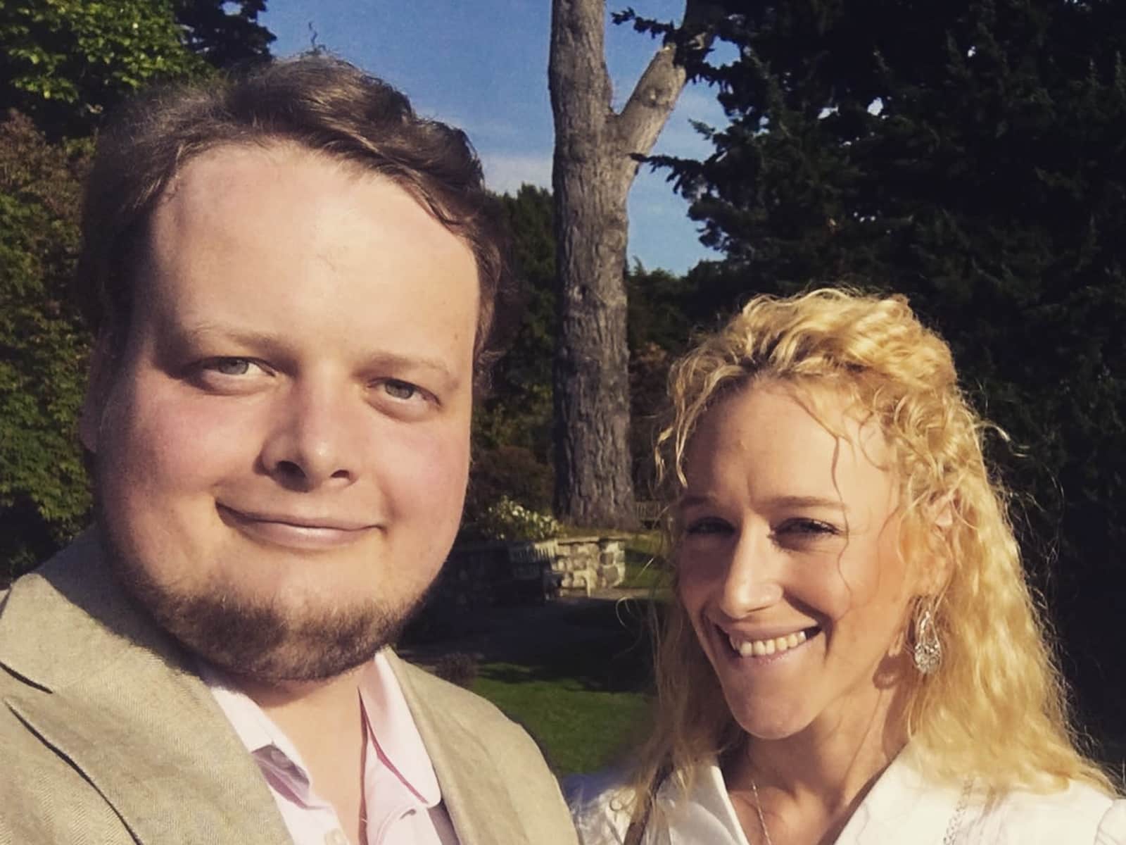 Sarah & Oscar from Manchester, United Kingdom