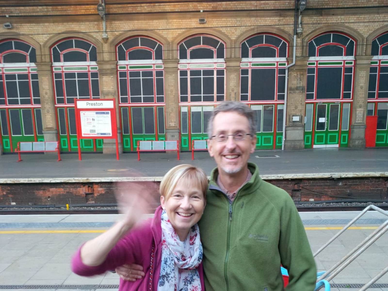 Paul & Linda from Toronto, Ontario, Canada
