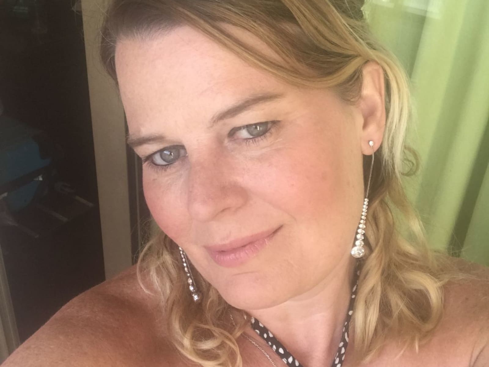 Samantha from Telford, United Kingdom