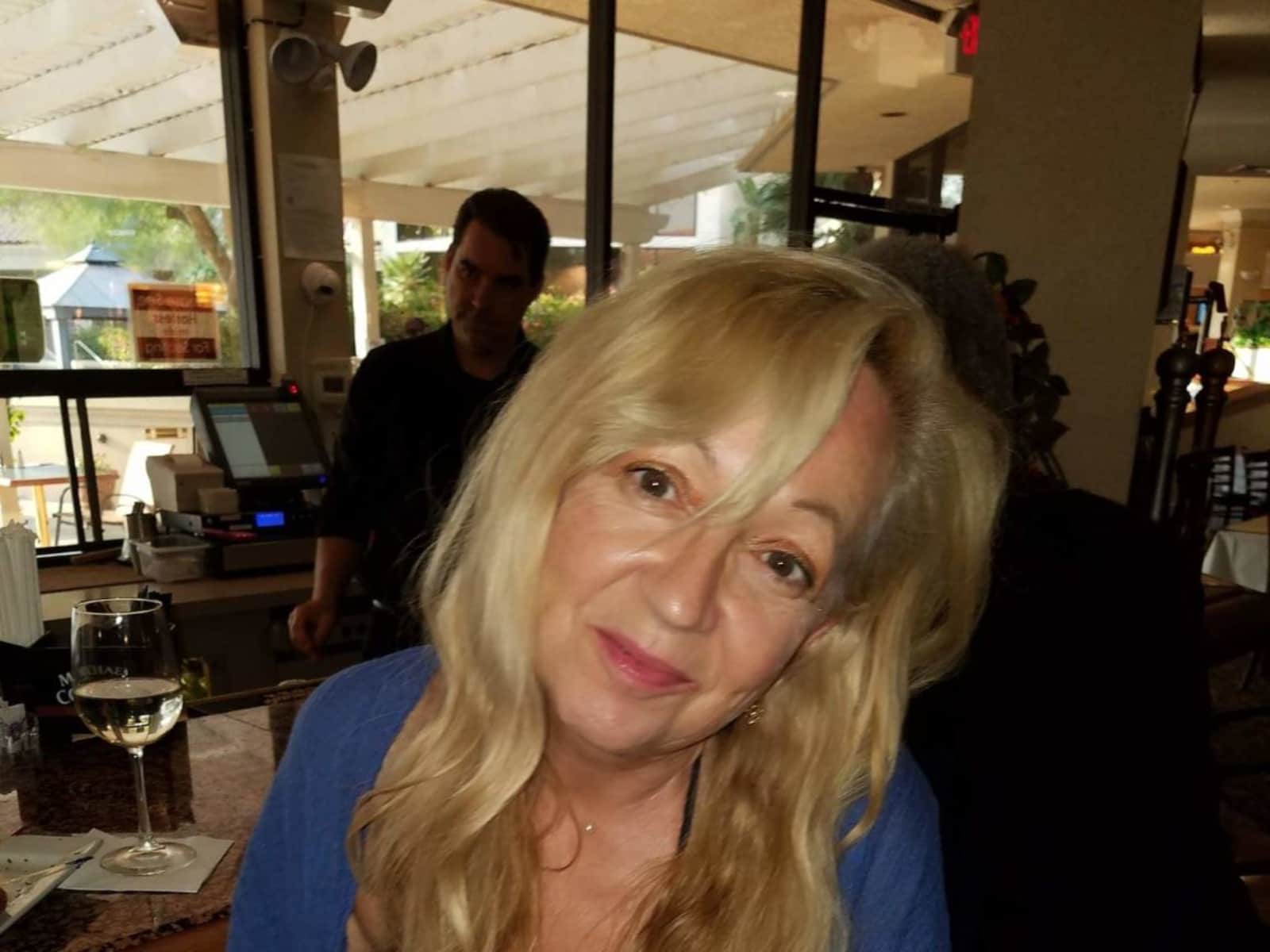 Melody from Los Angeles, California, United States