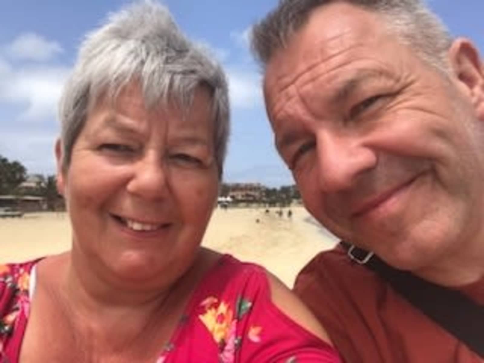 Rosanne & Mike from Chippenham, United Kingdom