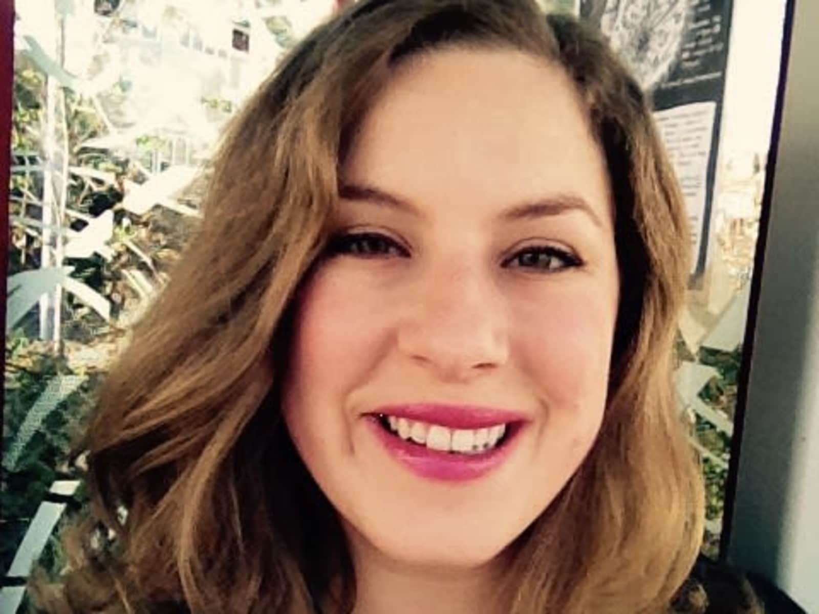Elise from Seattle, Washington, United States