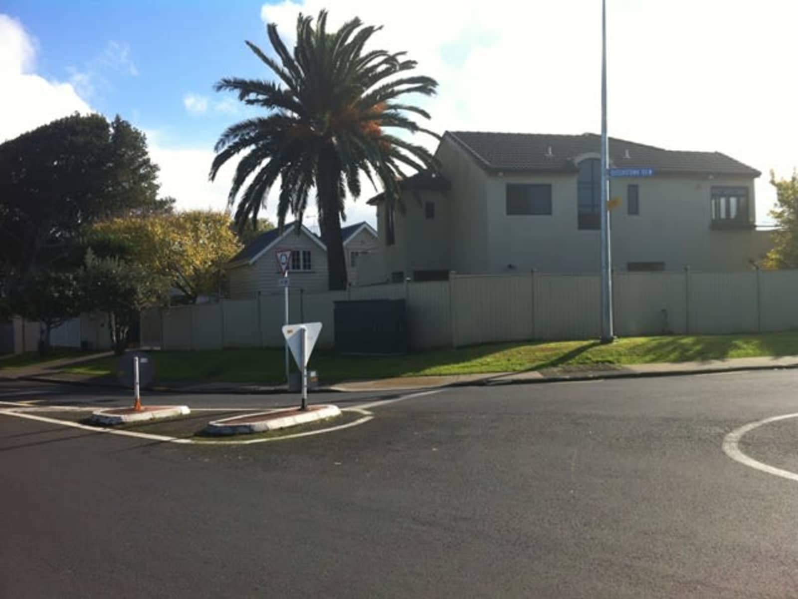 Housesitting assignment in Auckland, New Zealand