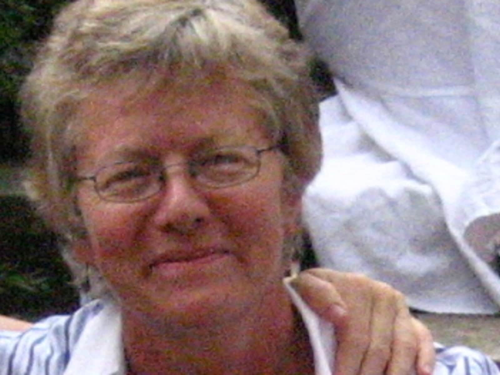 Lynne from Totnes, United Kingdom