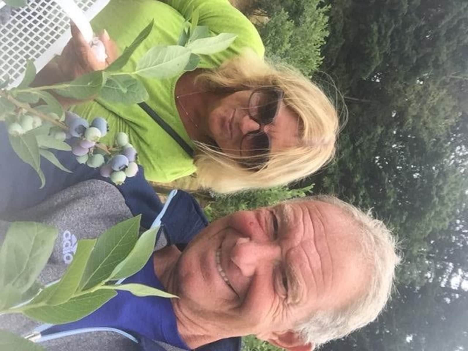 Tonnie & Maurice from Surrey, British Columbia, Canada