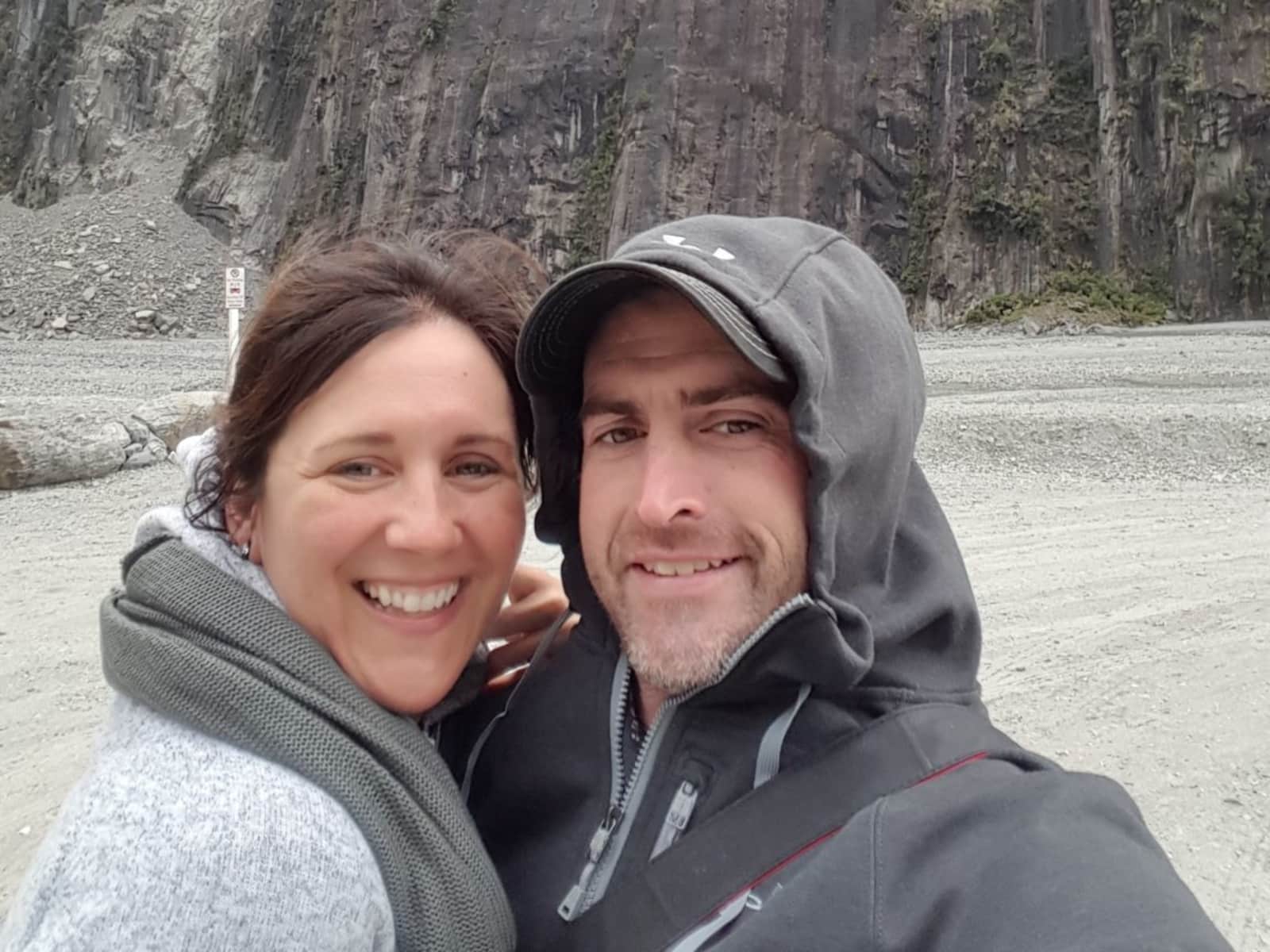 Peter & Robin from Hinckley, Ohio, United States