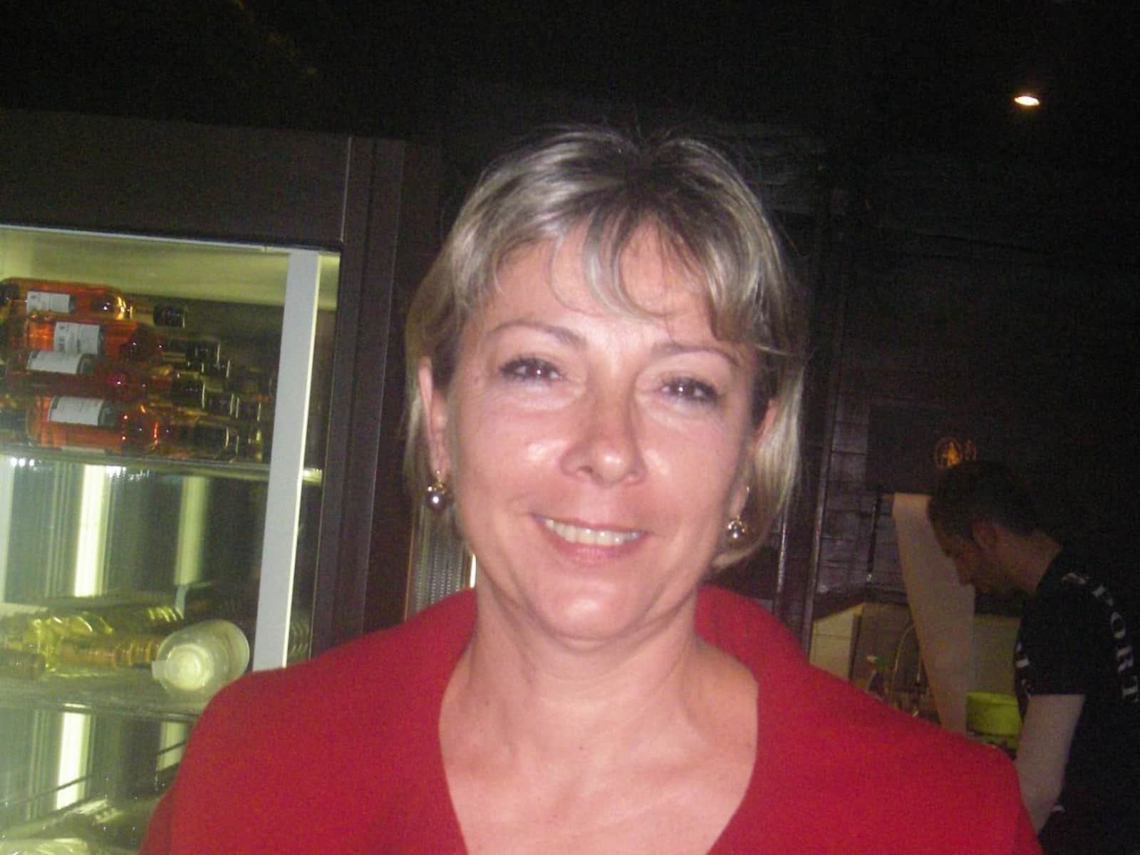 Véronique from Bry-sur-Marne, France
