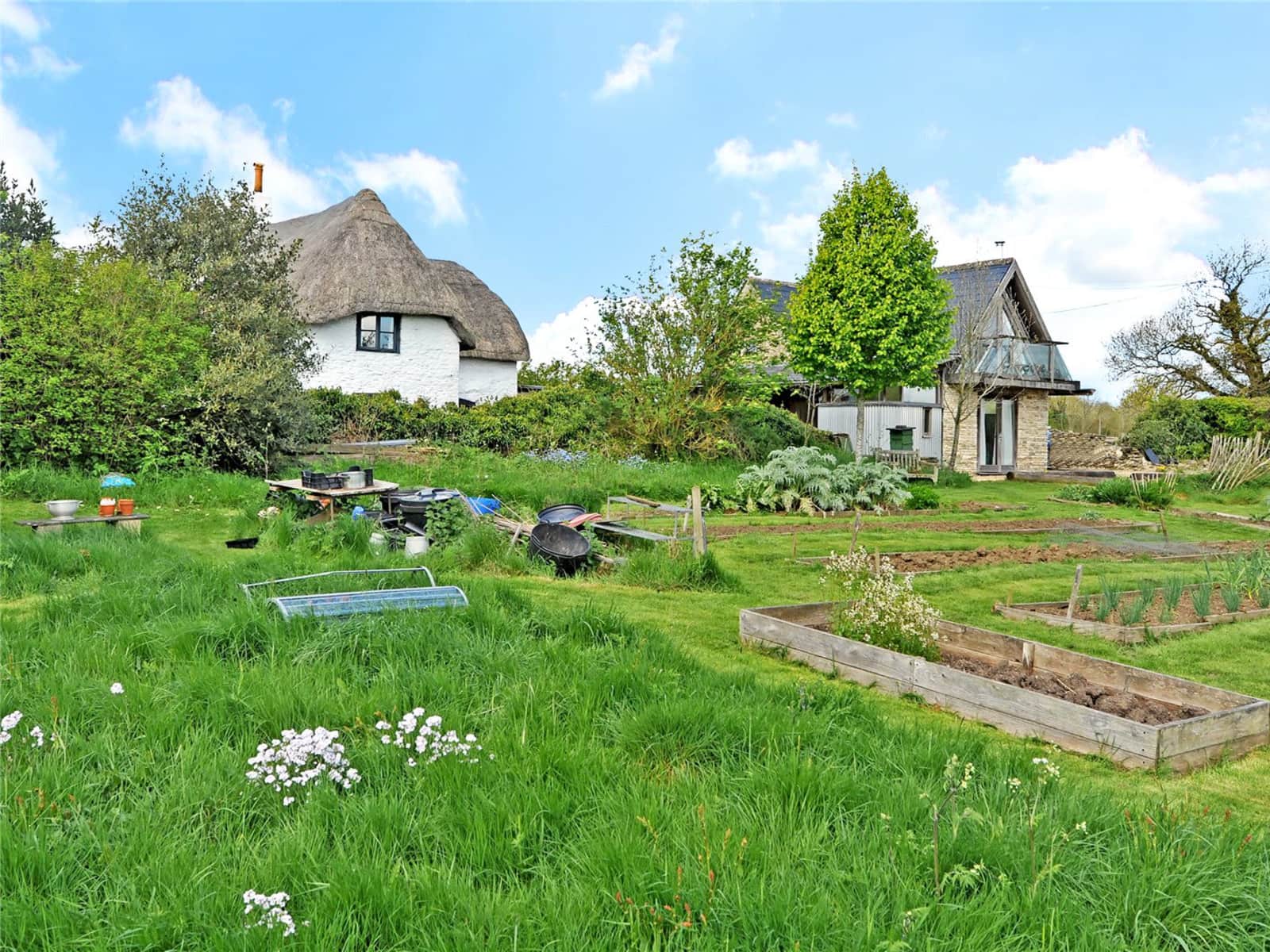 Housesitting assignment in Chippenham, United Kingdom