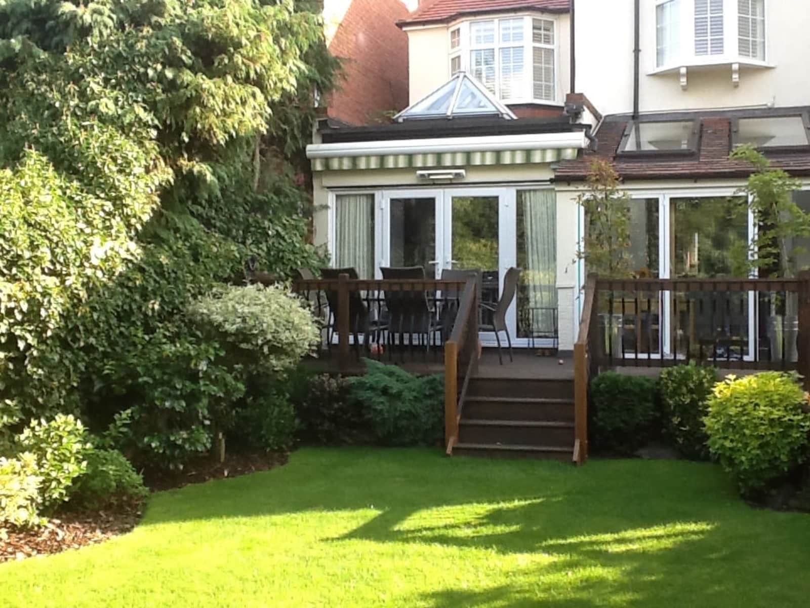 Housesitting assignment in Enfield, United Kingdom