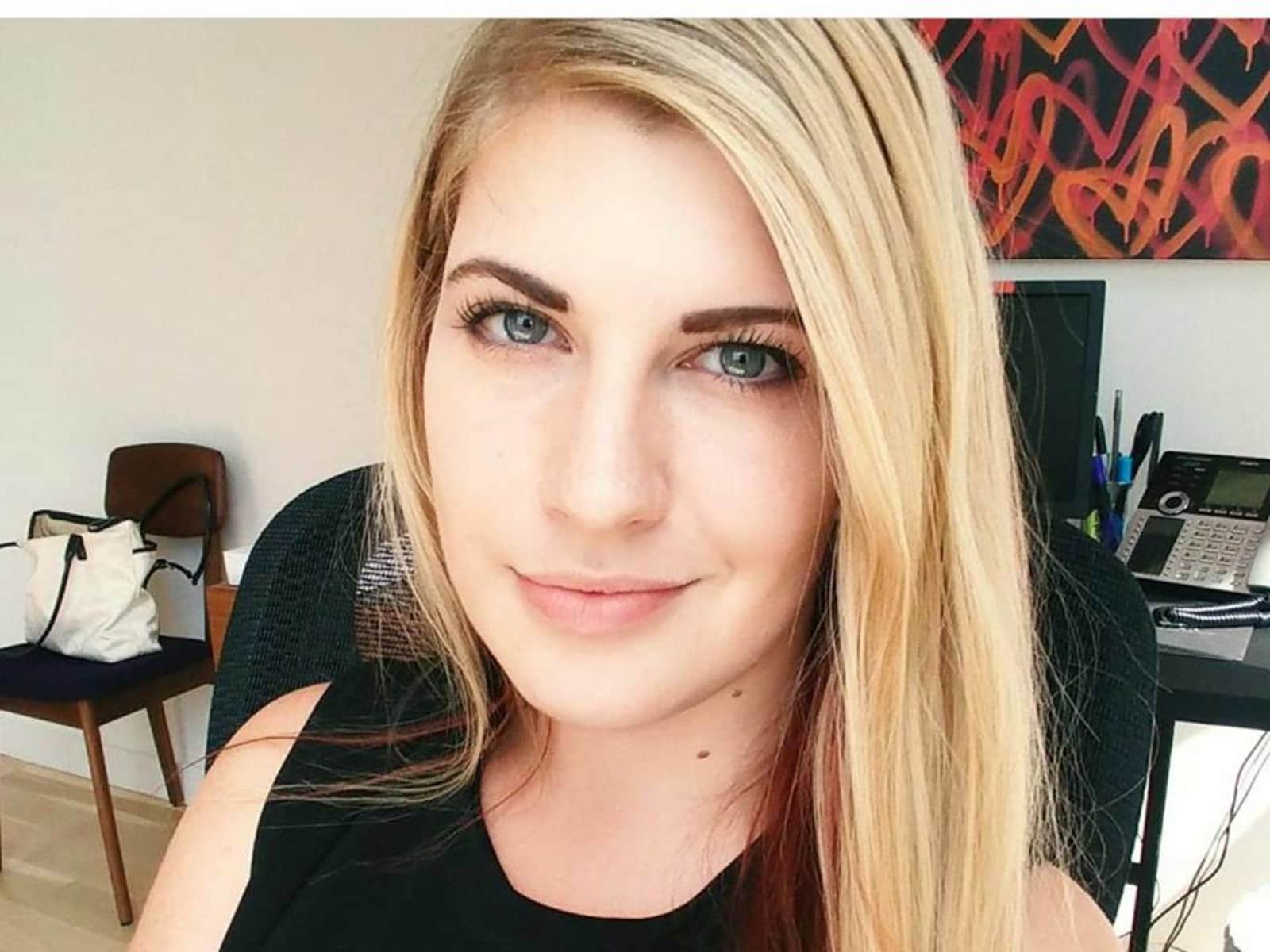 Nicole from New York City, New York, United States