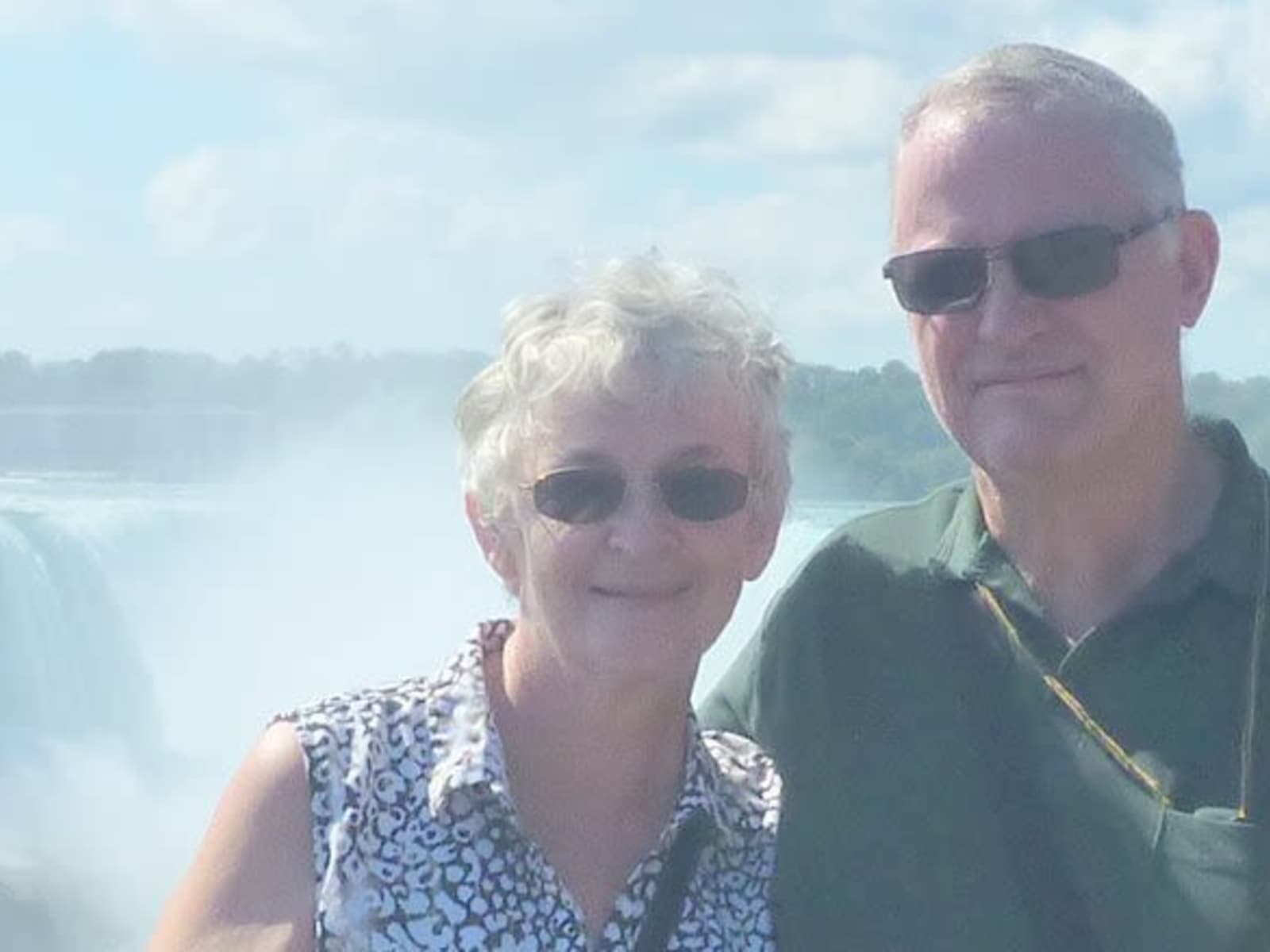 Eric & Roz from Coffs Harbour, New South Wales, Australia