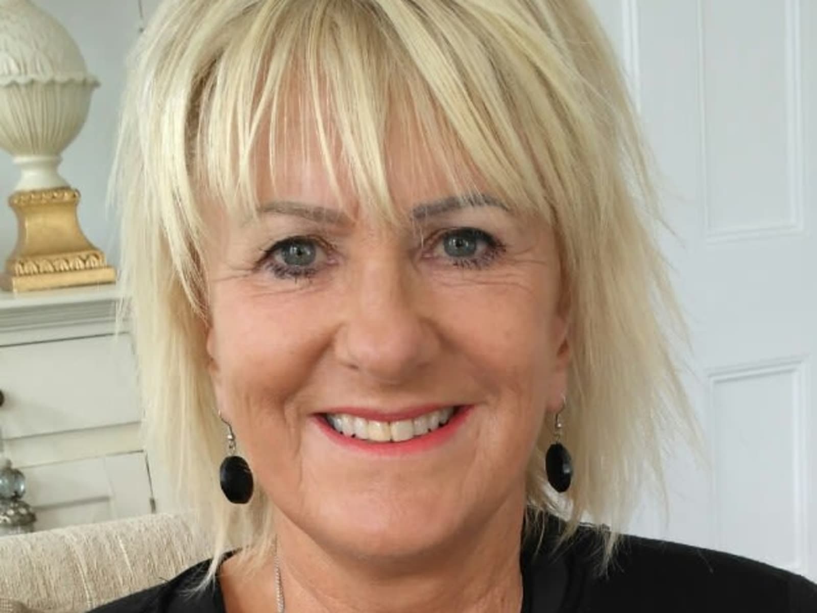 Karen from Dunedin, New Zealand
