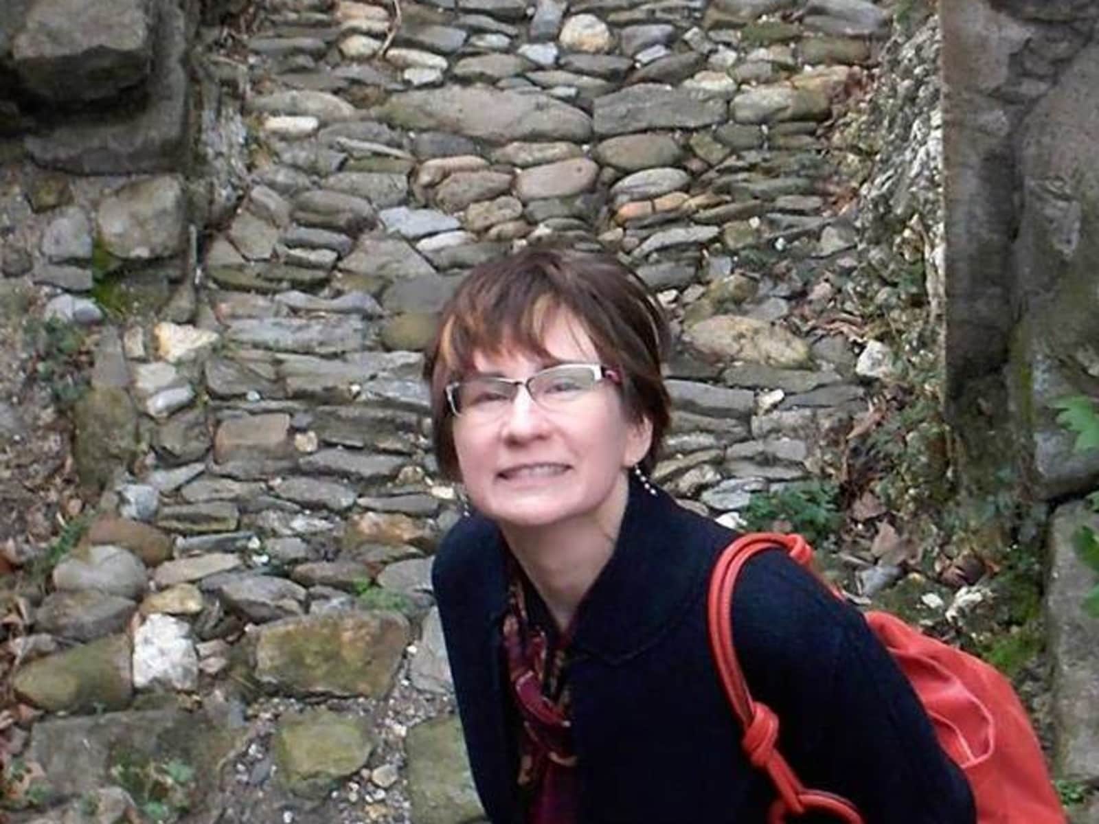Lisa from San Francisco, California, United States