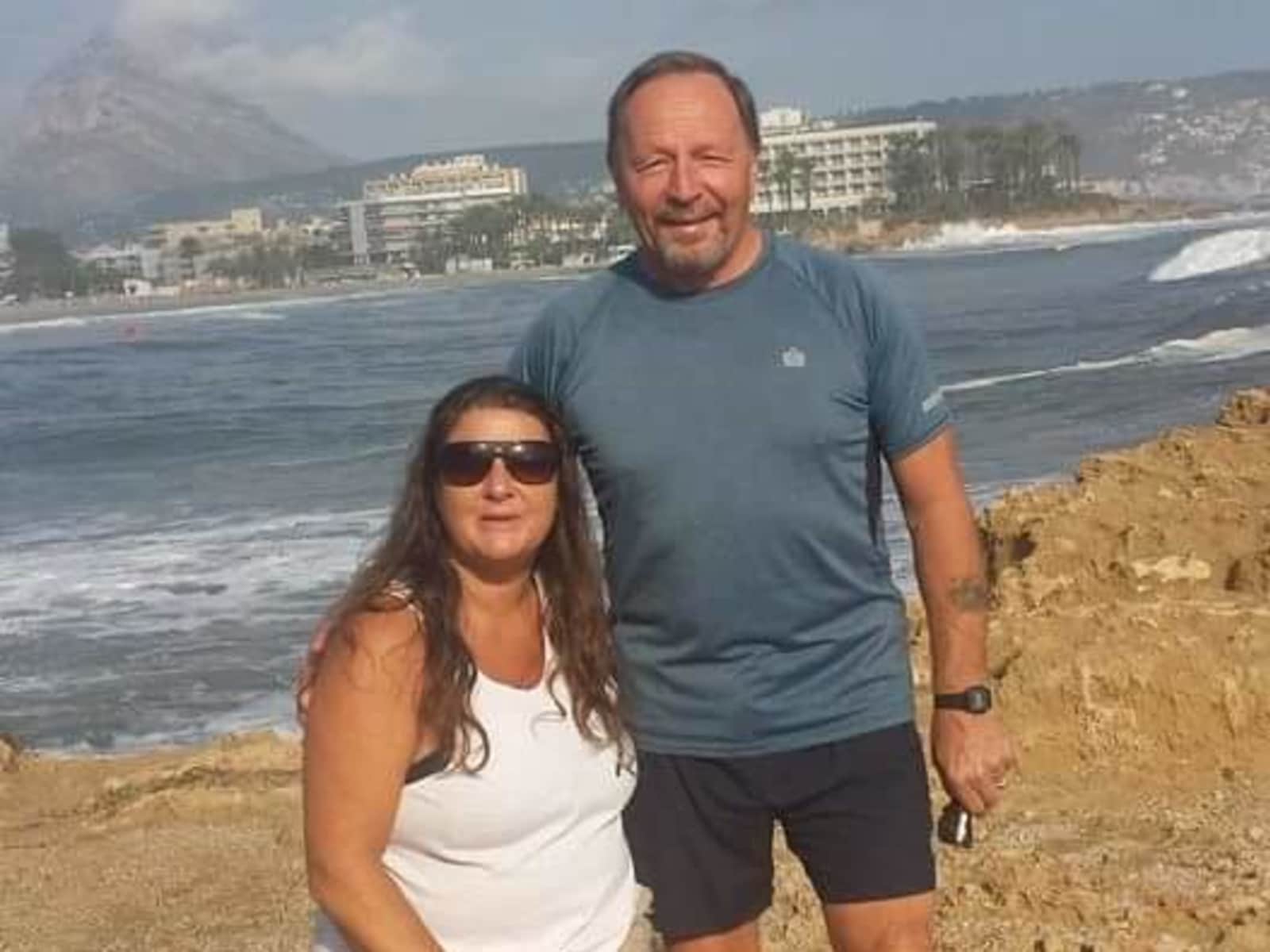 Annette & Ian from Plymouth, United Kingdom