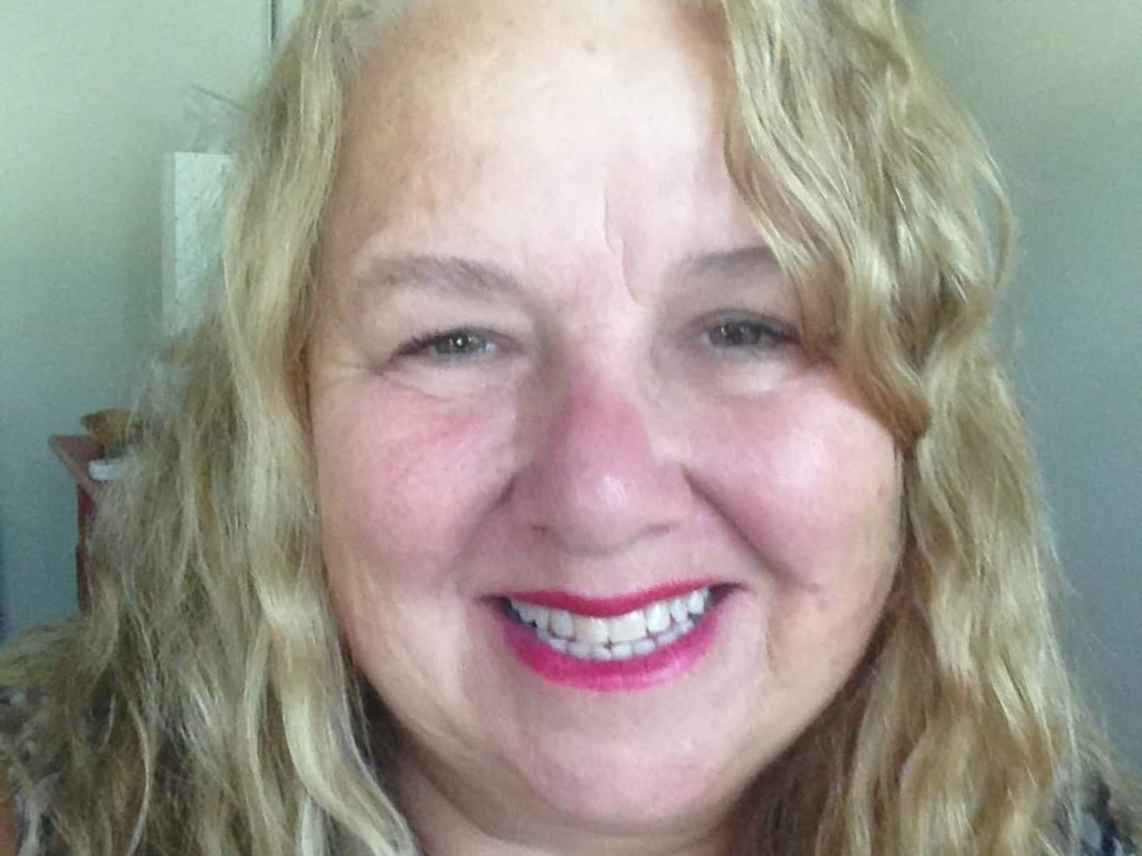 Sara lynn from St. Albert, Alberta, Canada
