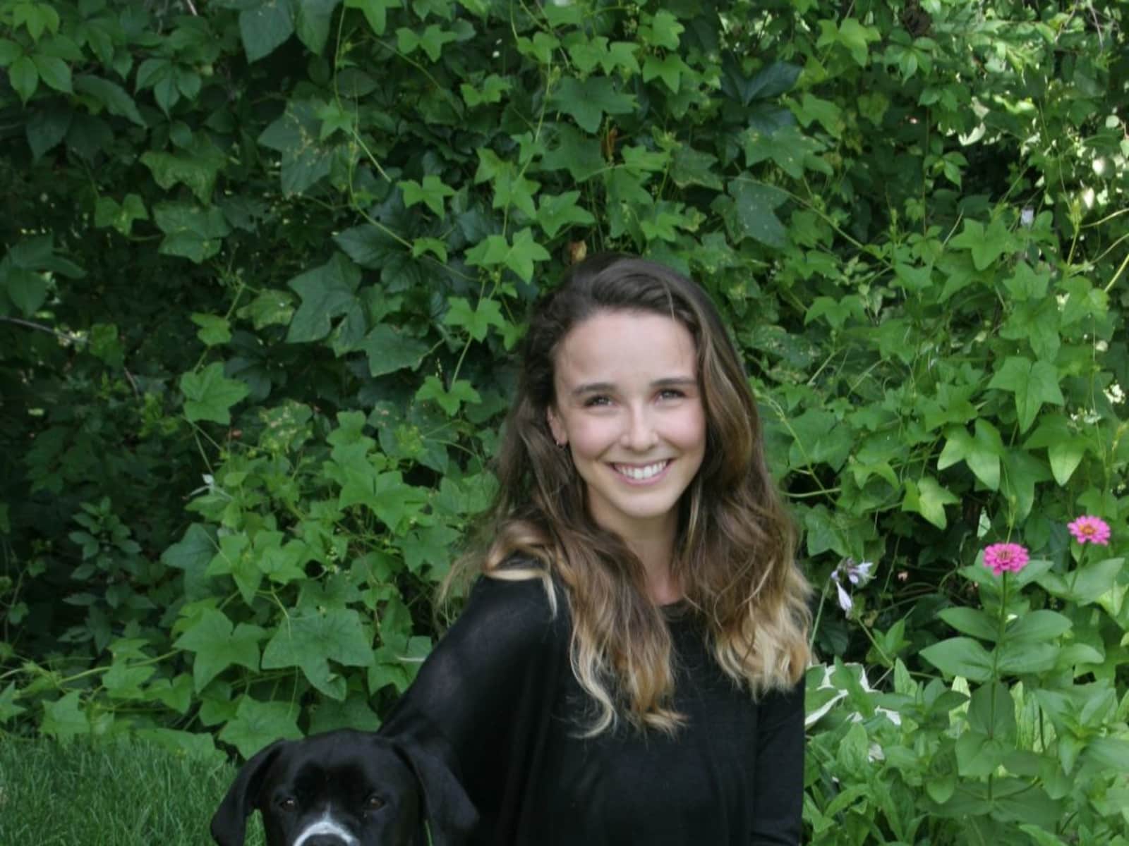Emily from Los Angeles, California, United States