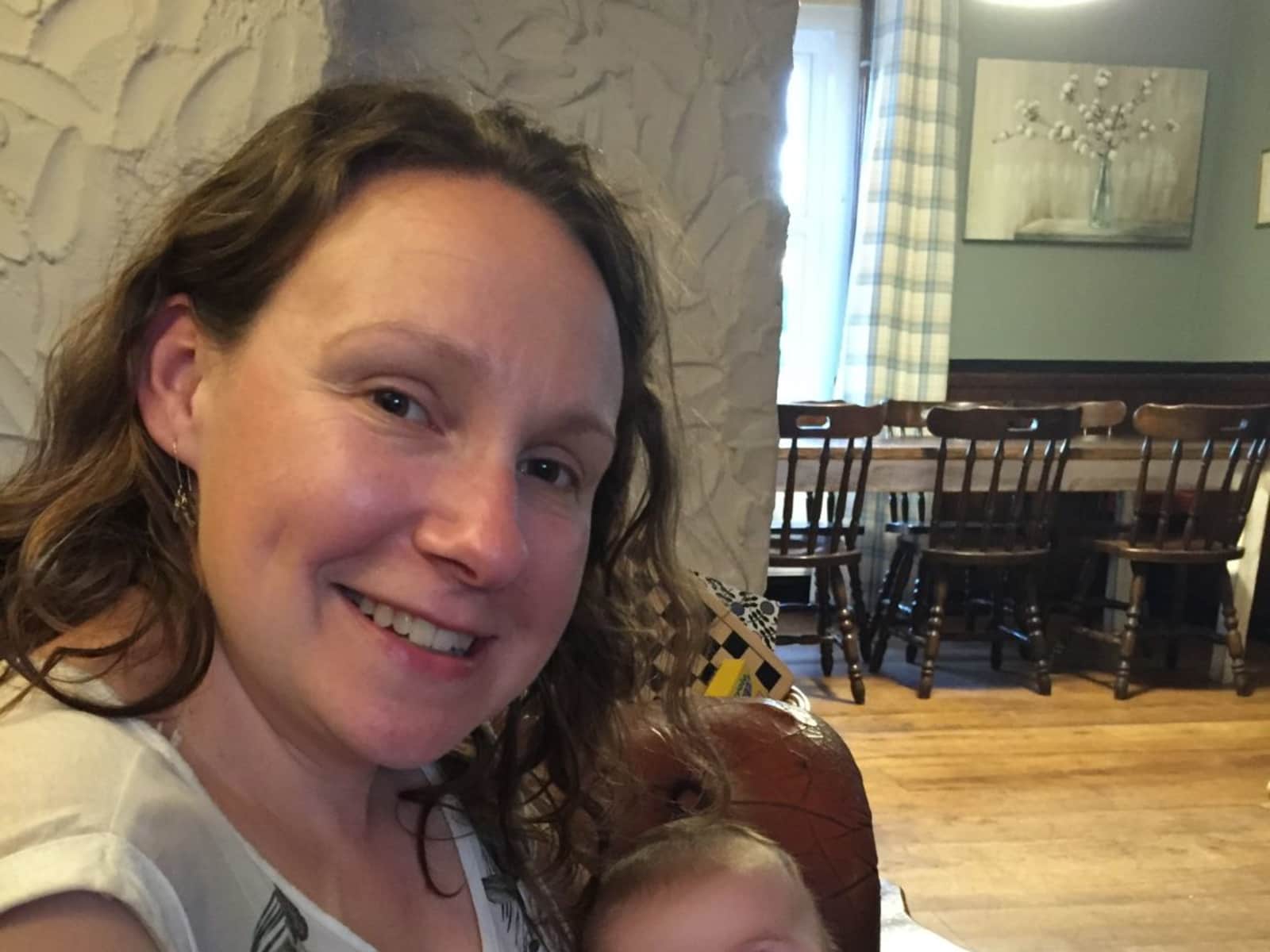 Jen & Jamie from Bristol, United Kingdom