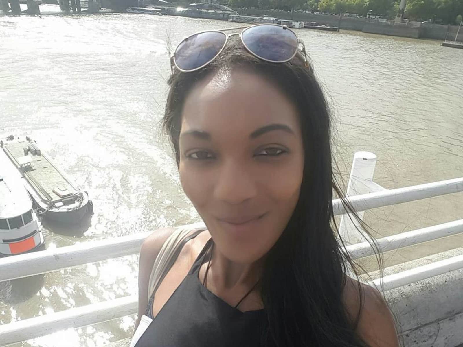 Vanessa from Glasgow, United Kingdom