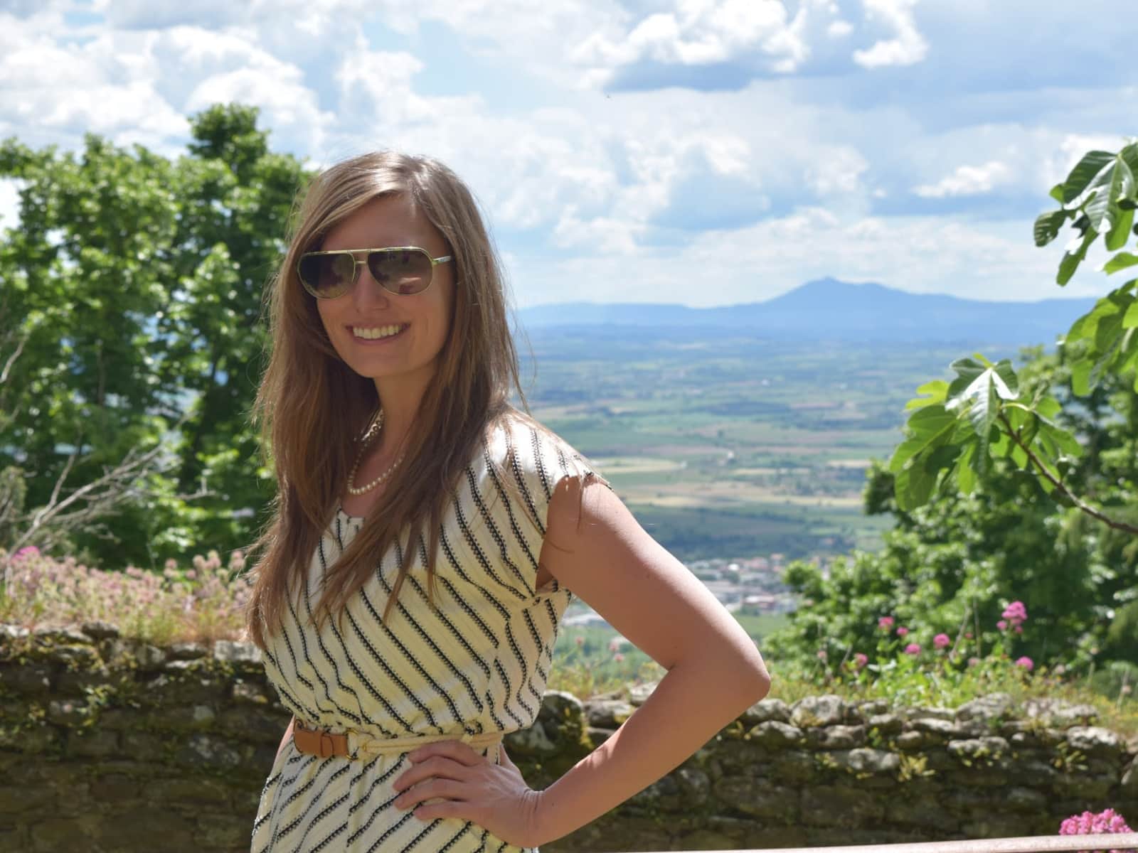 Stephanie from Lodi, California, United States