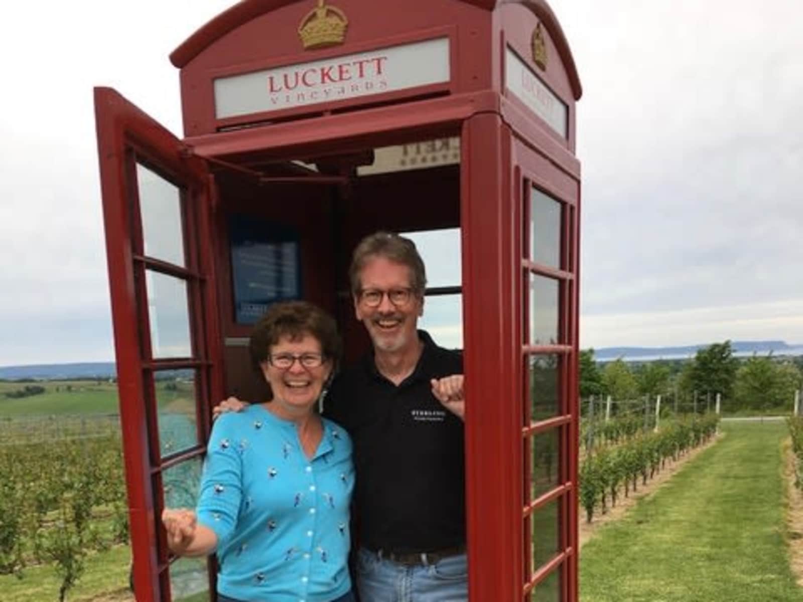 Heather & Ron from Ottawa, Ontario, Canada