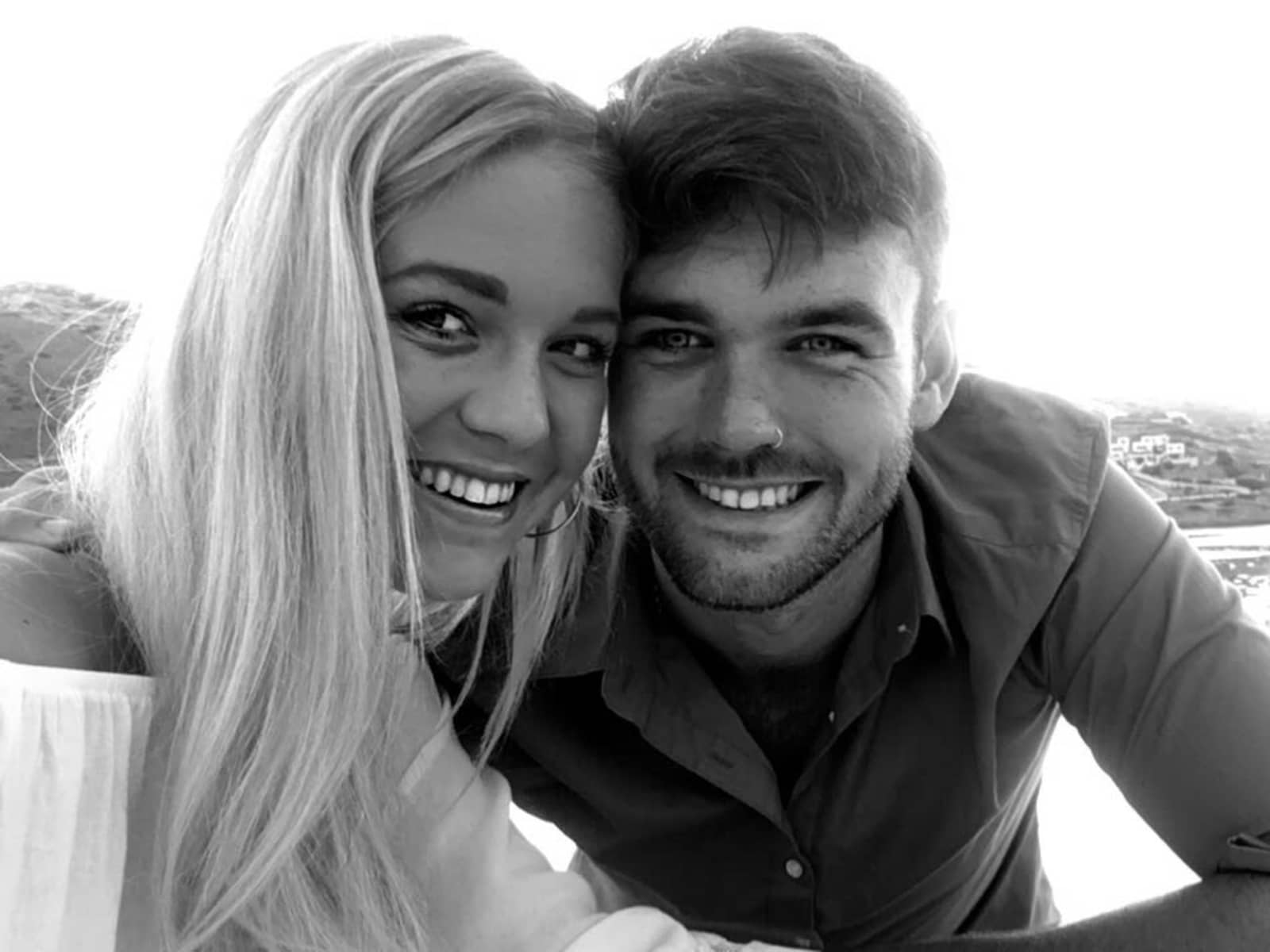 Tess & Joe from Genève, Switzerland