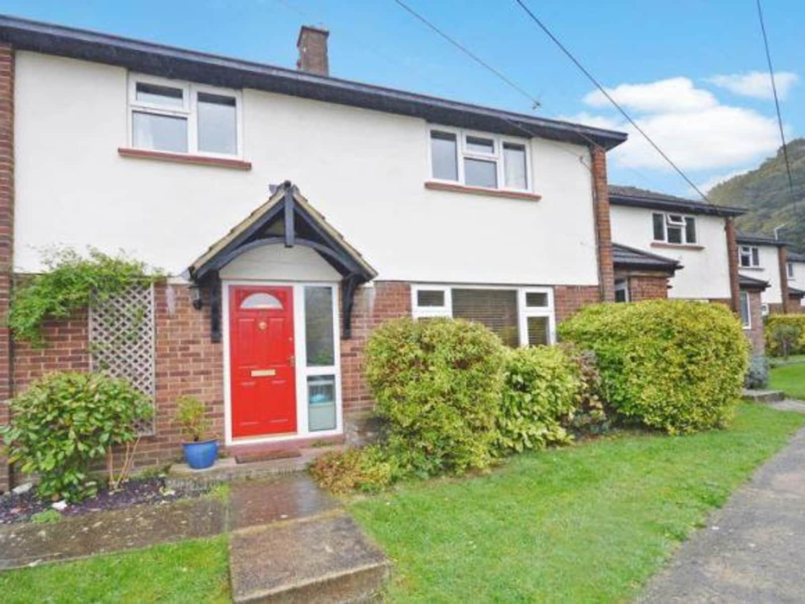 Housesitting assignment in Wendover, United Kingdom