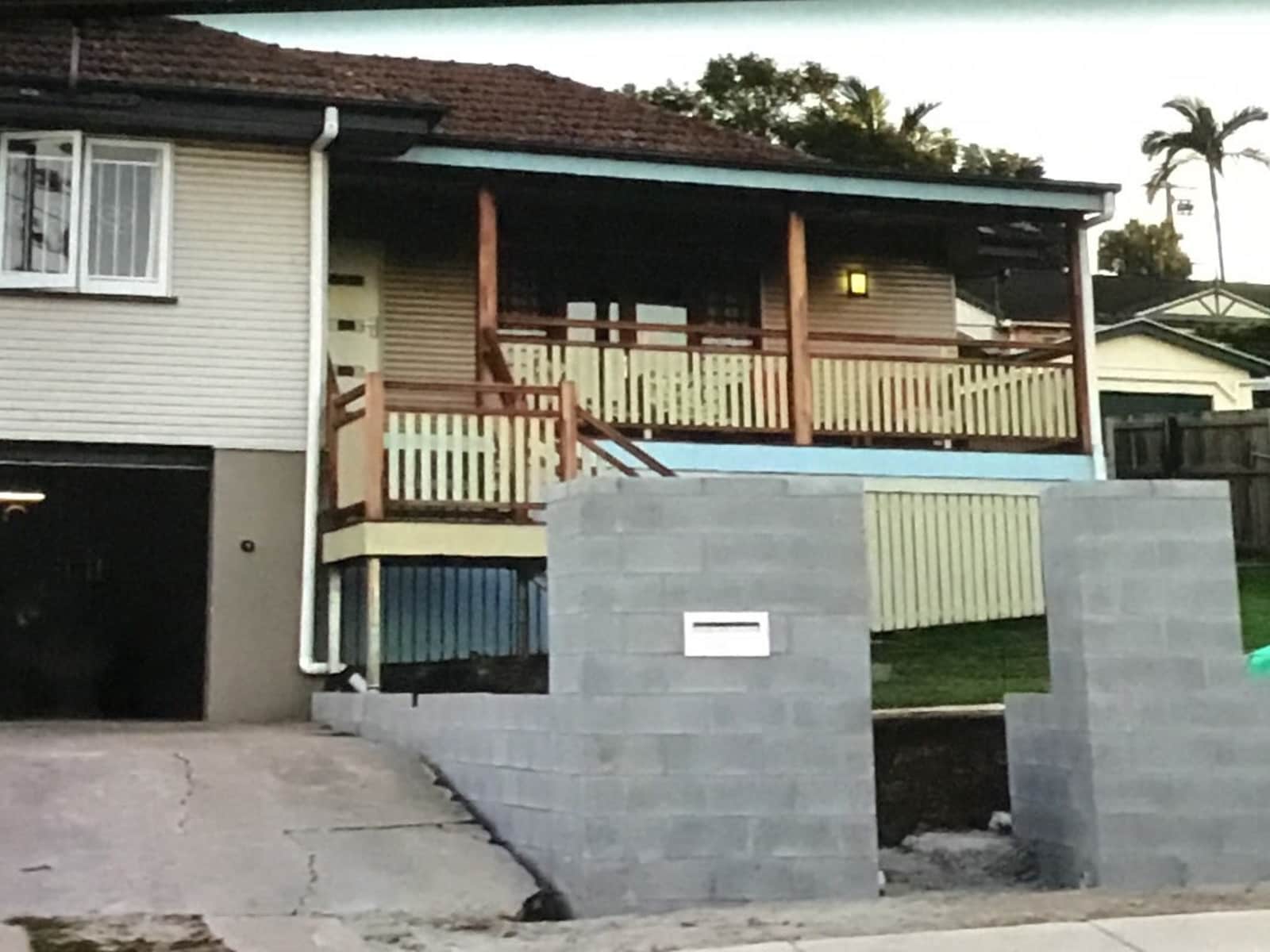 Housesitting assignment in Everton Park, Queensland, Australia
