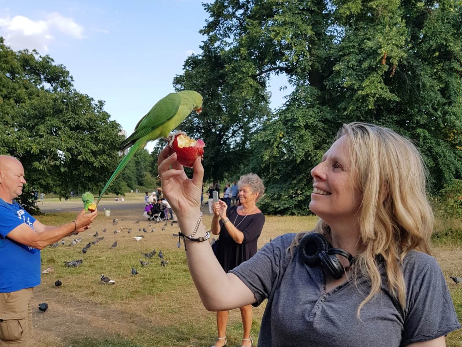 Lorraine from London, United Kingdom
