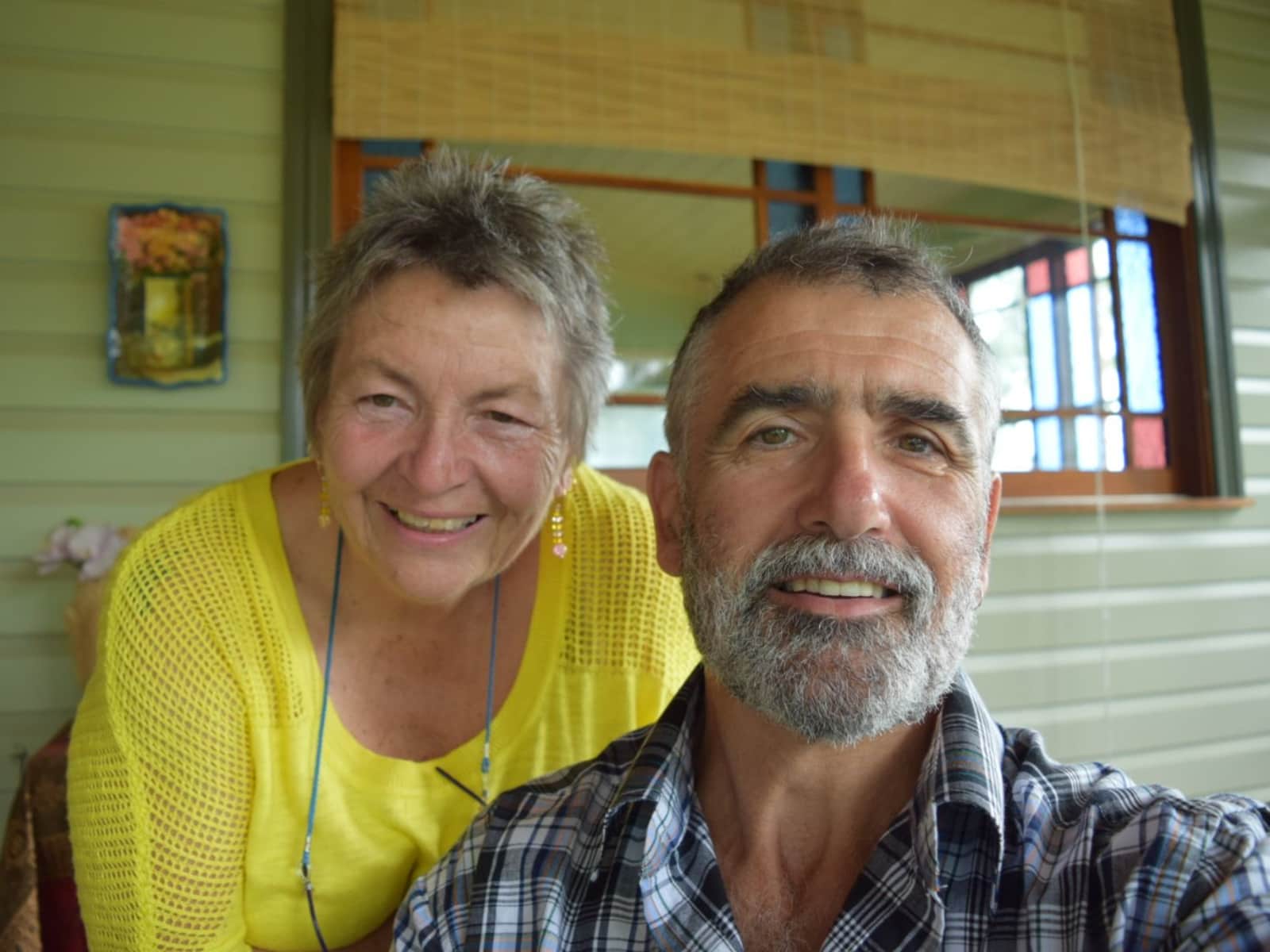 Linda & Peter from Kyogle, New South Wales, Australia