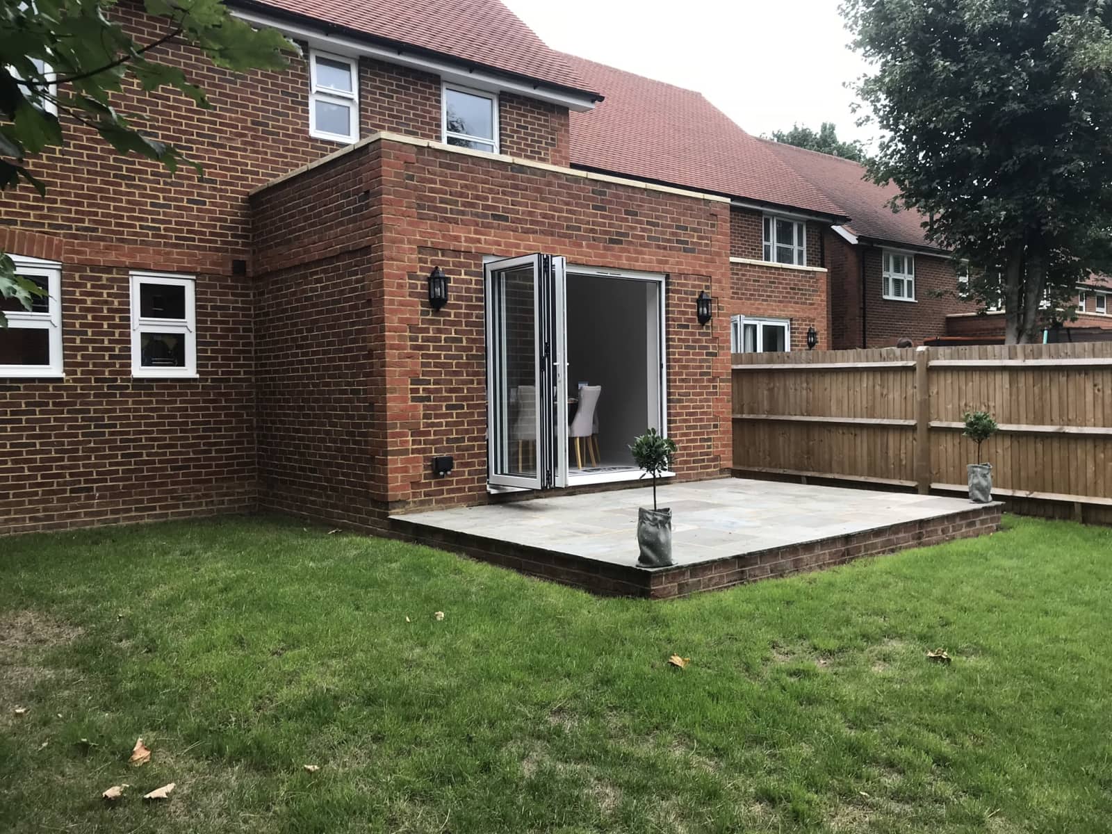 Housesitting assignment in Horley, United Kingdom