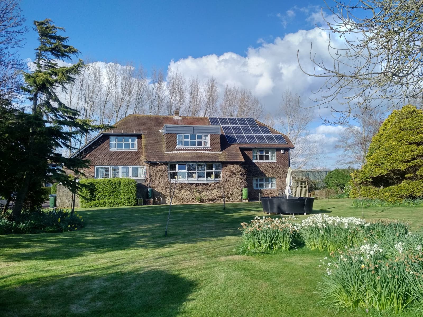 Housesitting assignment in Chichester, United Kingdom