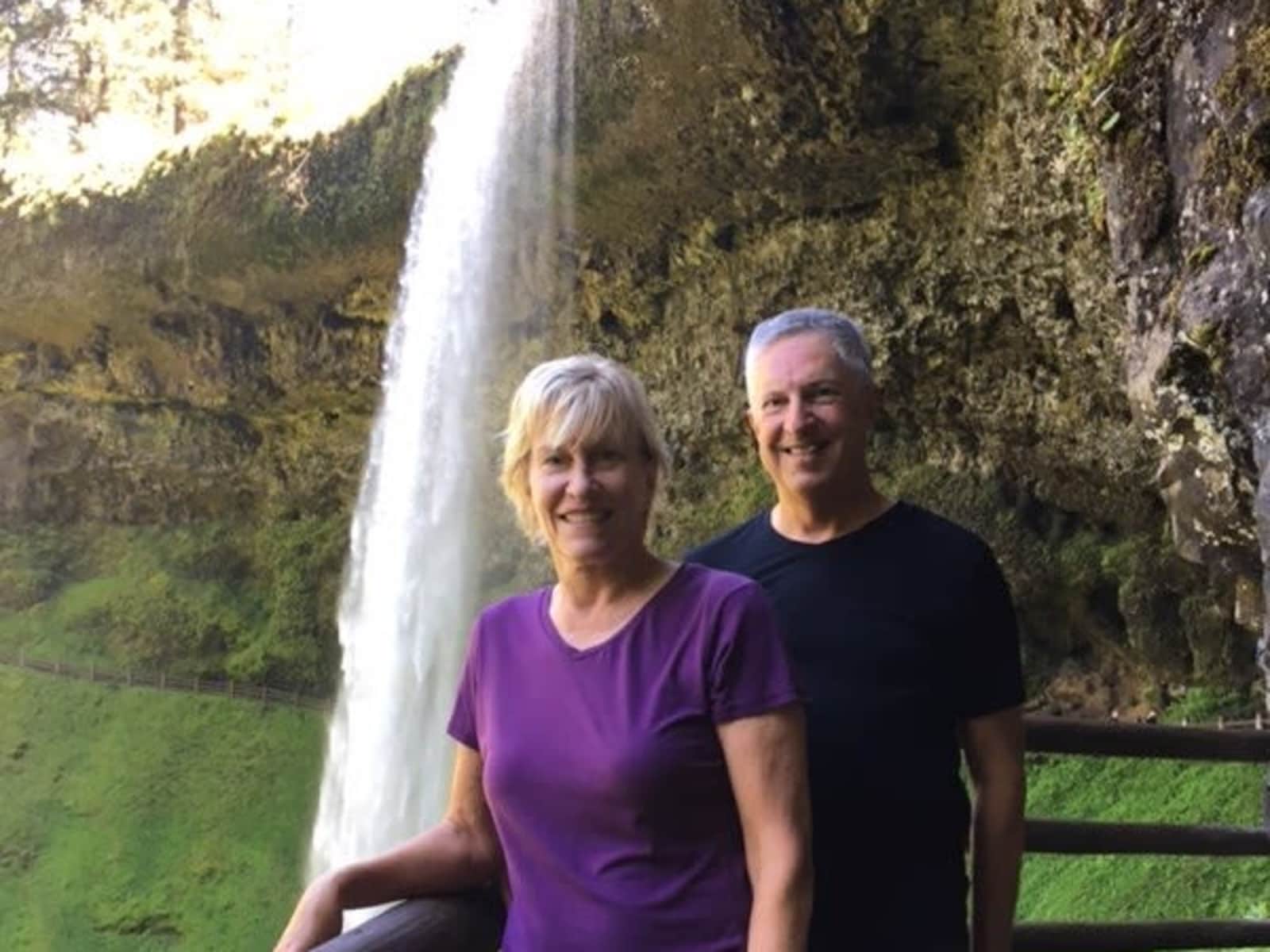 Ronald & Donella from Redding, California, United States