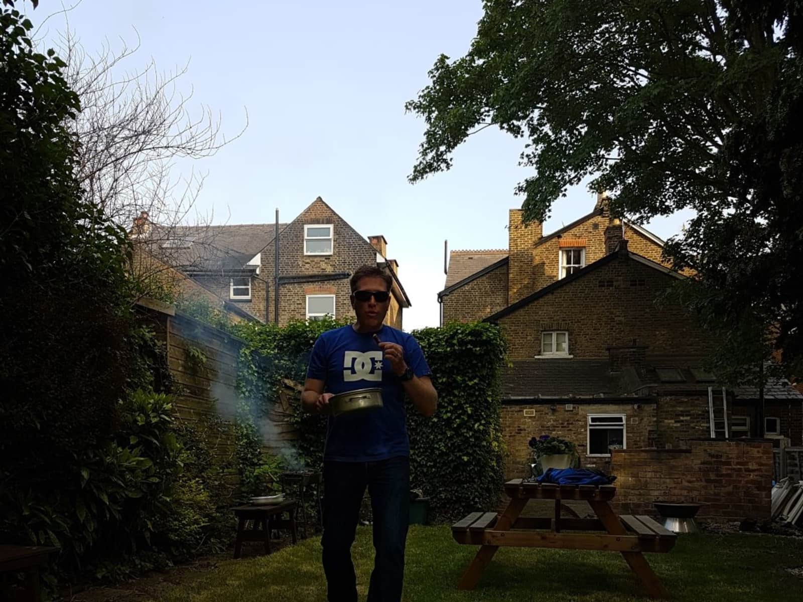 Housesitting assignment in Kingston upon Thames, United Kingdom