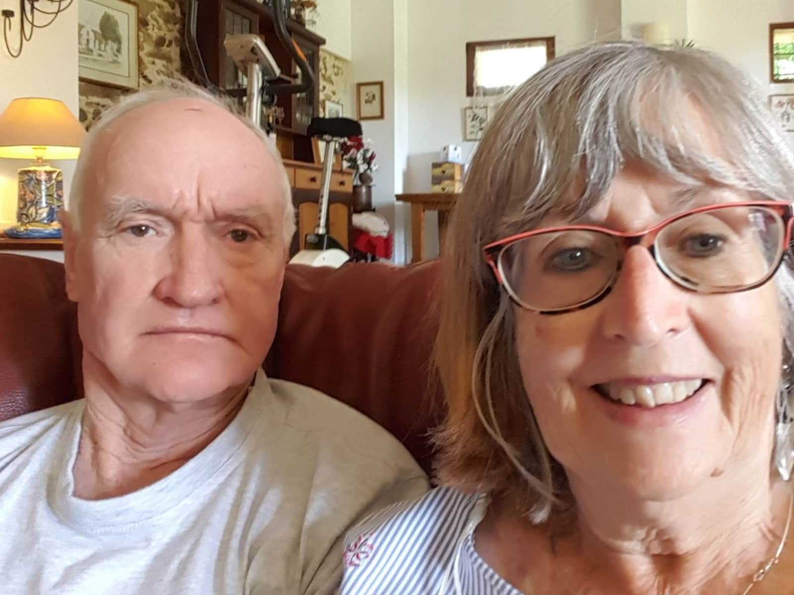Rosemarie & Graham from Villeneuve-de-Rivière, France
