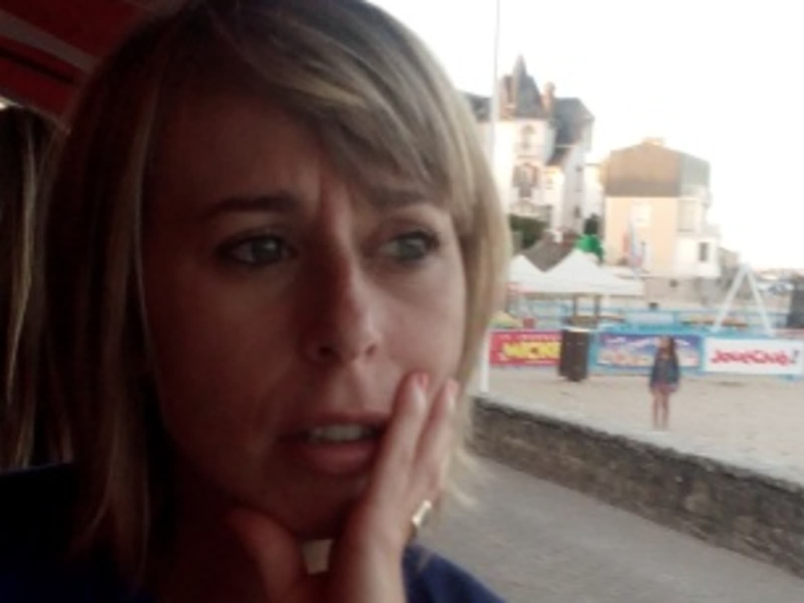 Emmanuelle from Paris, France