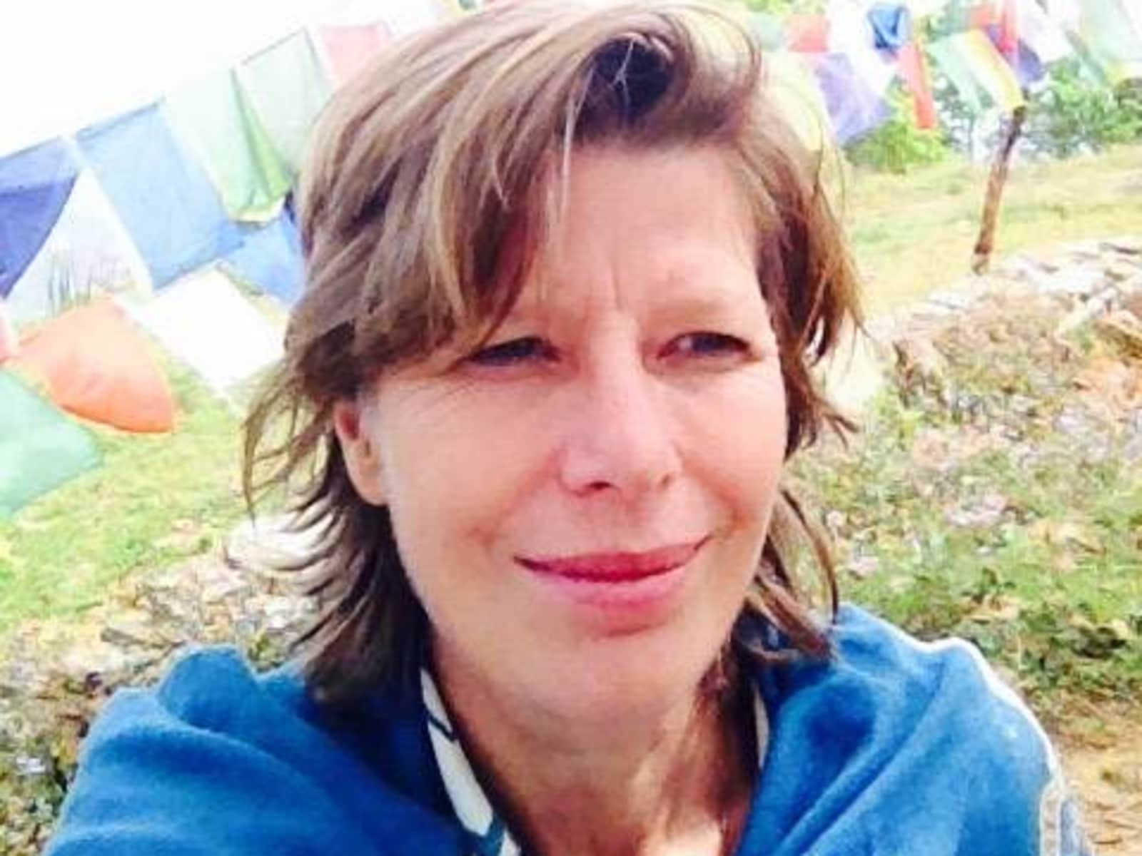 Linda from London, United Kingdom