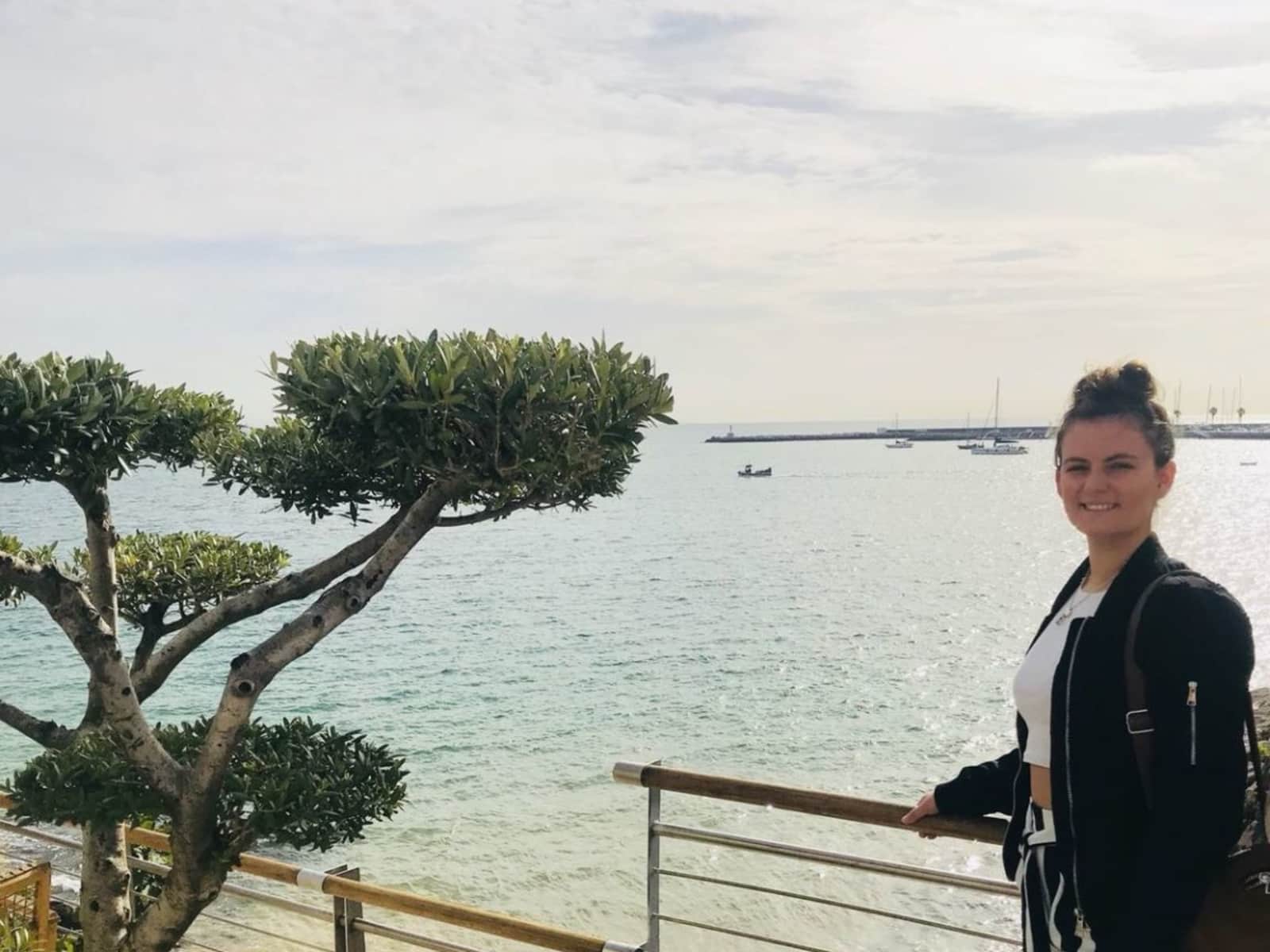 Charlotte from Swindon, United Kingdom