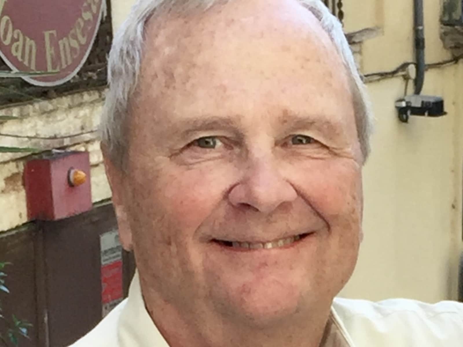 Bob & Joanie from Palm Desert, California, United States