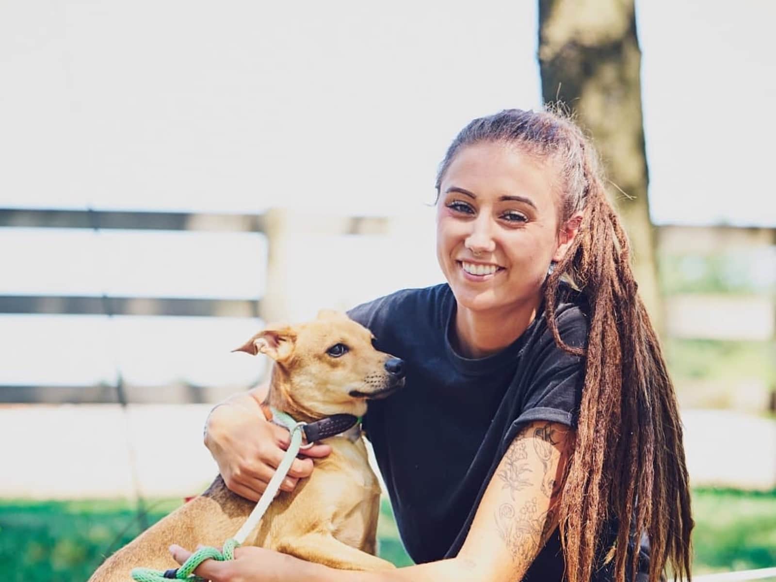 Taylor from Toronto, Ontario, Canada
