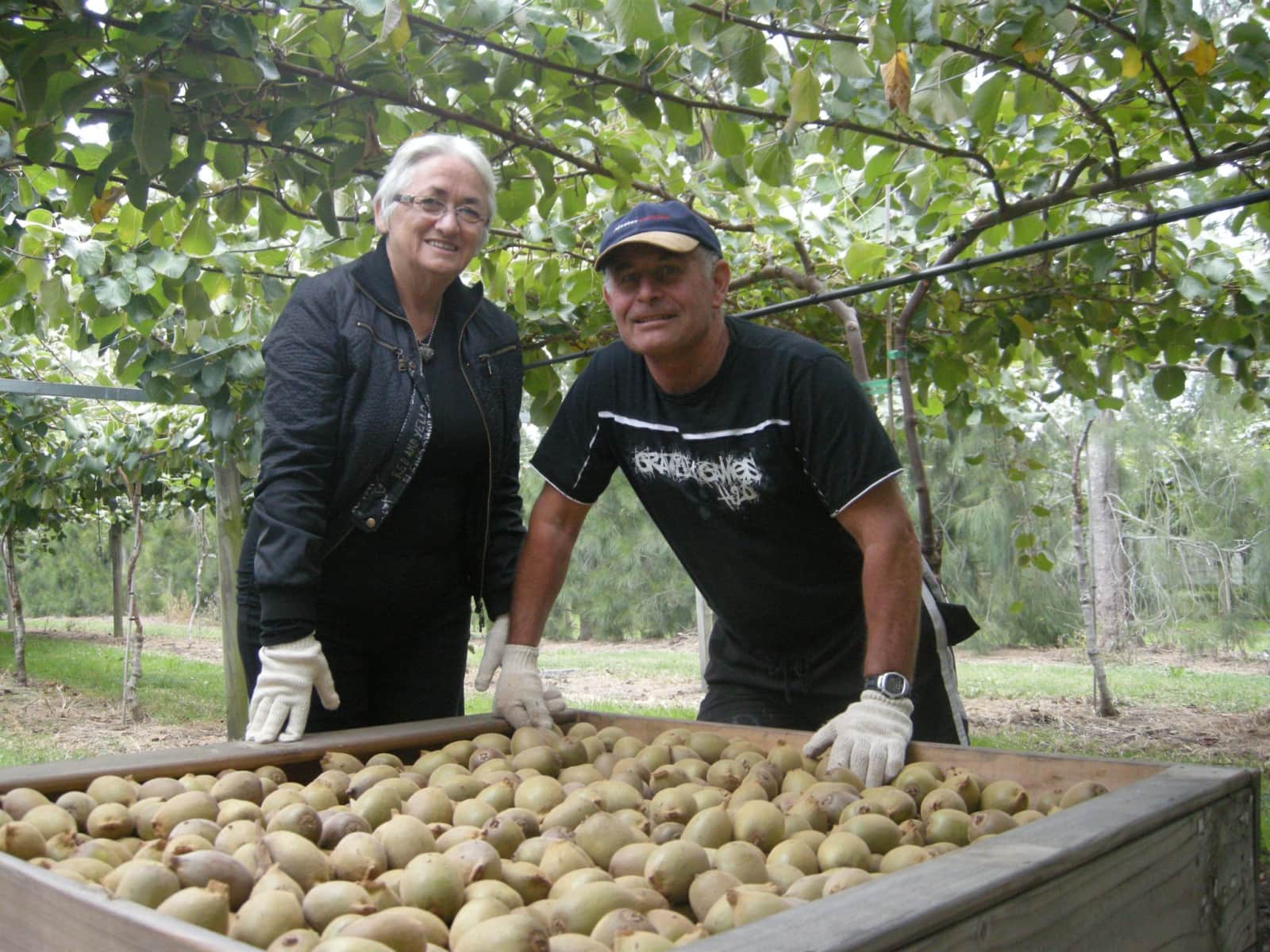 Mac & gwenda & Gwenda lotus from Wellsford, New Zealand