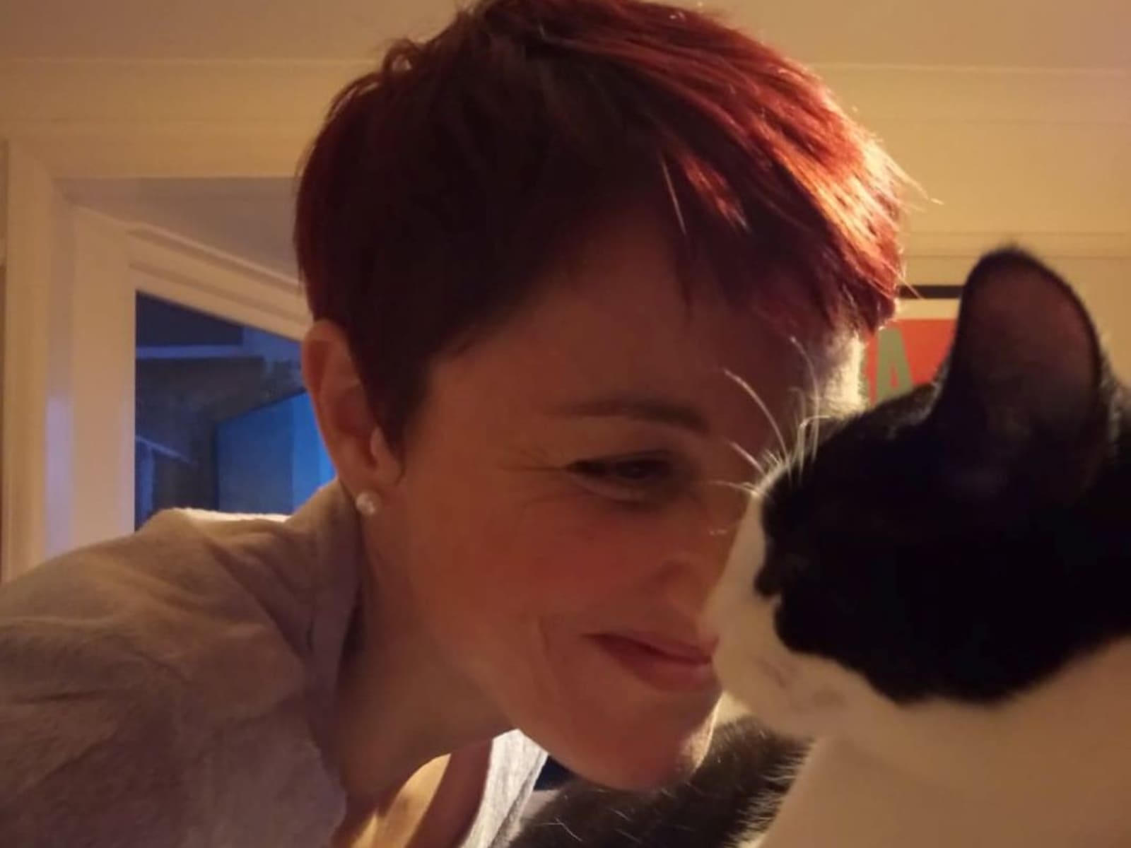 Kelly from Eastbourne, United Kingdom