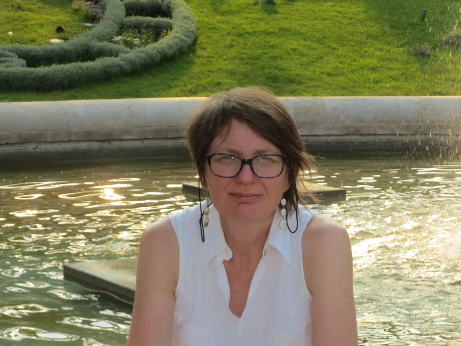 Deborah from Glossop, United Kingdom