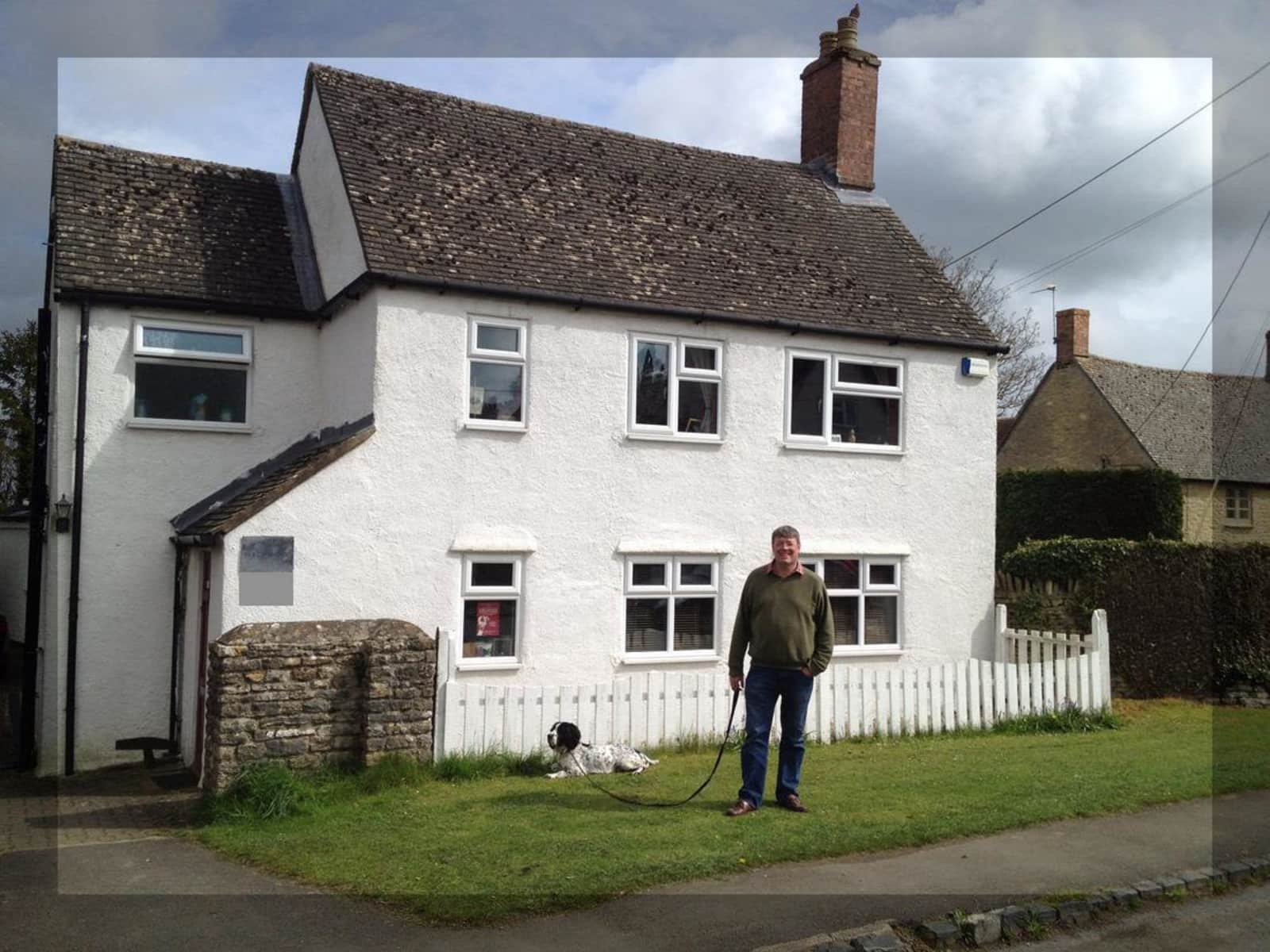 Housesitting assignment in Witney, United Kingdom