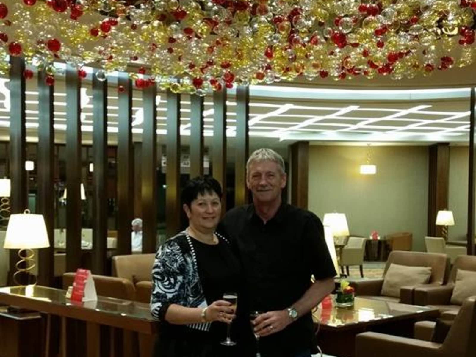 Linda & Bruce from New Plymouth, New Zealand